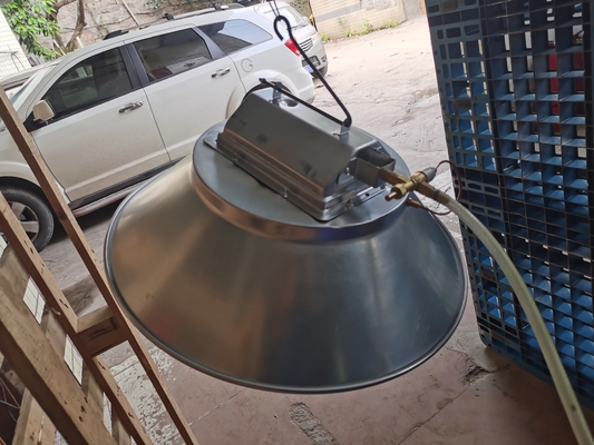 Tipo redondo CE infrarrojo del calentador de la criadora de aves de corral certificado para 1500 polluelos