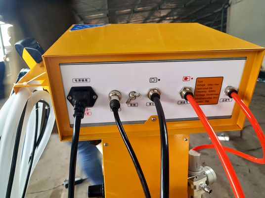 línea de capa del transportador de arriba de la máquina de pulverización del polvo electrostático 50W
