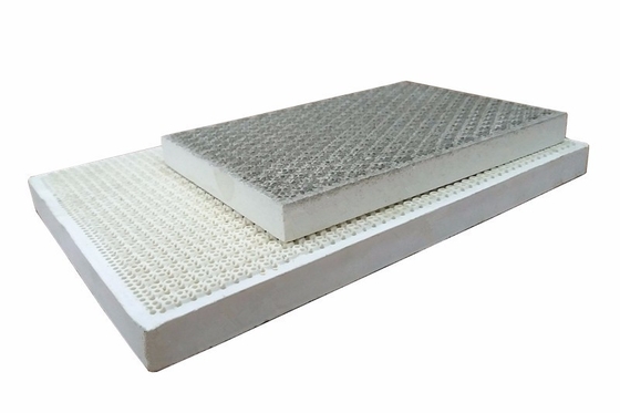 Placas de cerámica del calentador del panal ahorro de energía con el catalizador de la tierra rara