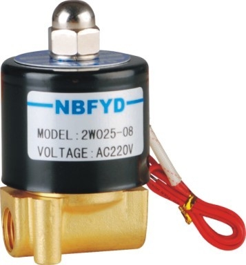 Válvula solenoide de latón de alta presión de 220V, sello NBR VITON EPDM para agua, gas, aire y aceite